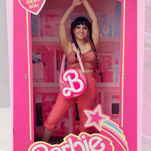 Cargar imagen en el visor de la galería, BOLSO BARBIE “B”