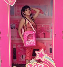 Cargar imagen en el visor de la galería, BOLSA CAJA DE BARBIE