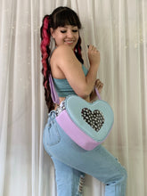 Cargar imagen en el visor de la galería, BOLSA CORAZÓN MAR