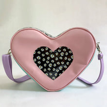 Cargar imagen en el visor de la galería, BOLSA CORAZÓN ROSA