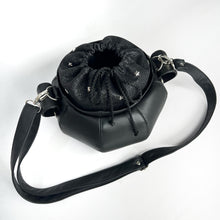 Cargar imagen en el visor de la galería, CALDERO PÓCIMA