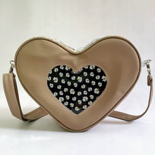 Cargar imagen en el visor de la galería, BOLSA CORAZÓN CAPUCHINO