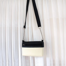 Cargar imagen en el visor de la galería, BOLSO POCKET ELEGANCE