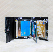 Cargar imagen en el visor de la galería, CARTERA NIGHT BLOOM