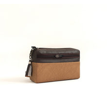 Cargar imagen en el visor de la galería, COSMETIQUERA CAPUCHINO