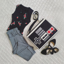 Cargar imagen en el visor de la galería, MOCHILA NINTENDO GRANDE