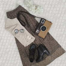 Cargar imagen en el visor de la galería, BOLSO CÁMARA CAPUCHINO