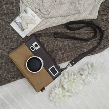 Cargar imagen en el visor de la galería, BOLSO CÁMARA CAPUCHINO