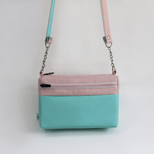 Cargar imagen en el visor de la galería, BOLSO CÁMARA MINTPINK DUO